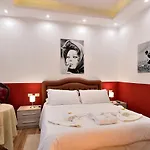 Dolceveneto ゲストハウス 4*
